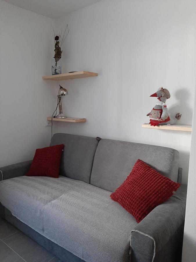 Apartment Anna Racines Exterior foto